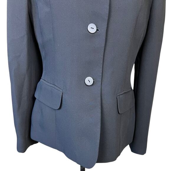 Classic Black Women's Blazer - Picture 5 of 9